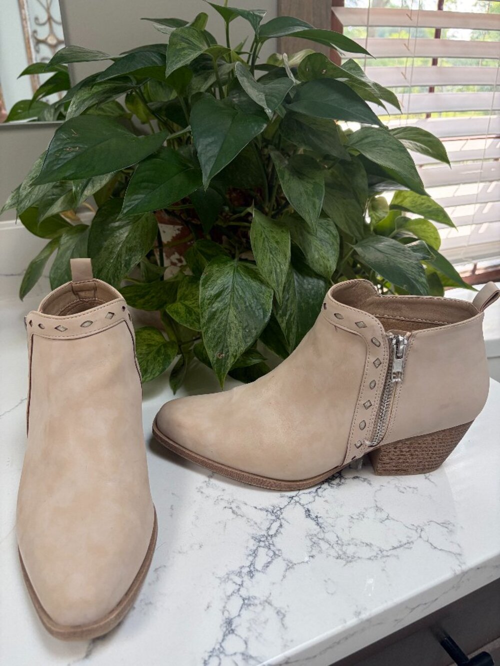 JellyPop Western Ankle Boot-Size 7